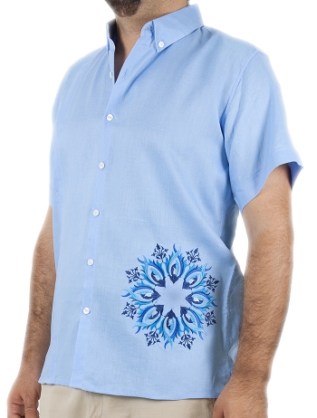 Camisa De Lino Color Azul Cielo Con Bordado y Alforzas CAMISAS