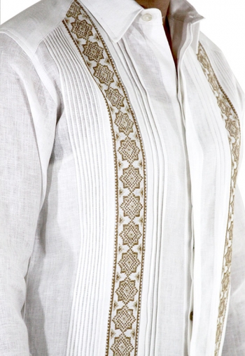 Guayabera Blanca de Lino Con Bordado a Mano Punto de Cruz Caqui GUAYABERAS 
