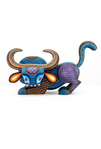 Artisan Made and Hand-Painted Mexican Bull Wood Alebrije ALEBRIJES - CARVED PIECES