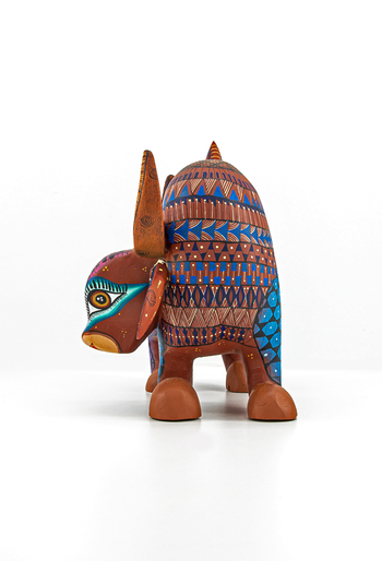Magnifico Alebrije de Toro Mexicano Hecho a Mano Pintado ALEBRIJES