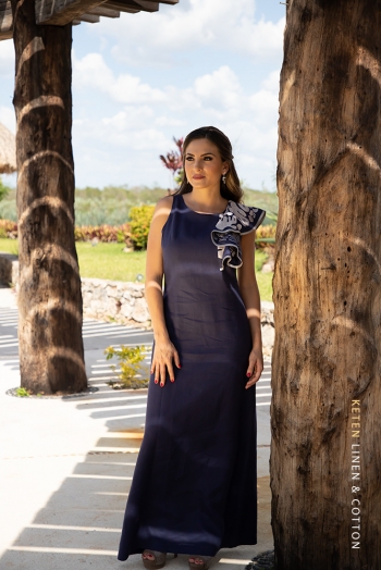 Vestido Largo color Azul con Bordado VESTIDOS