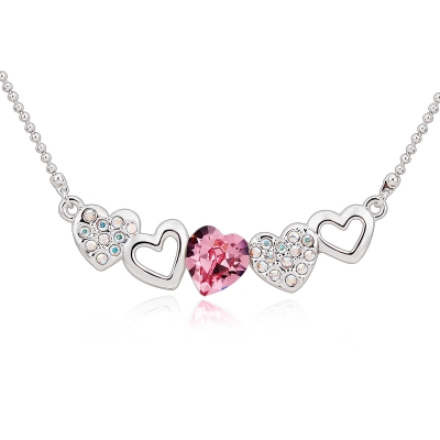 Pretty Swarovski Hearts Necklace JEWELRY