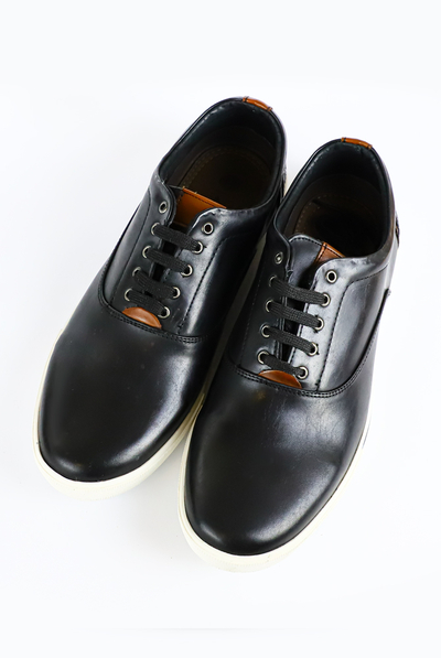 Black Shoes With Aztec Ornamental Detail SHOES FOR MEN