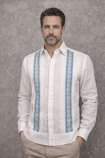 Guayabera Nieve Bordado en Punto de Cruz Lino 100% GUAYABERAS 