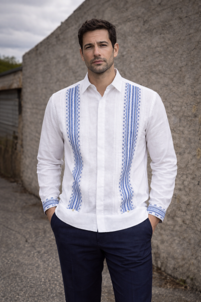 Exclusivo Guayabera De Lino Con Bordado A Mano GUAYABERAS 