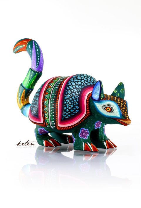Alebrije Colorido Armadillo Alebrije De Madera Copal ALEBRIJES