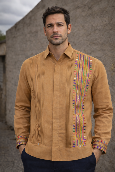 Guayabera Color Naranja Hecho a Mano De Lino Con Bordado A Mano GUAYABERAS 